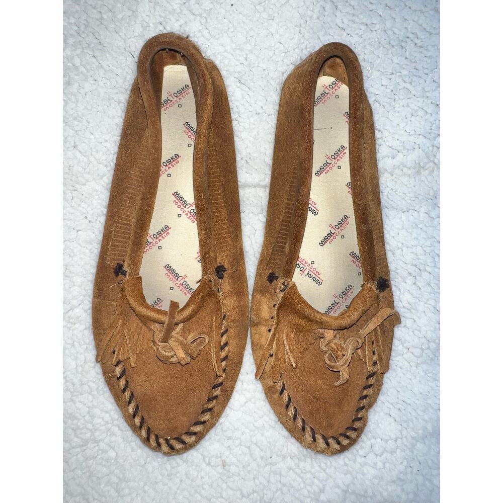 2 pairs of Minnetonka - size 10